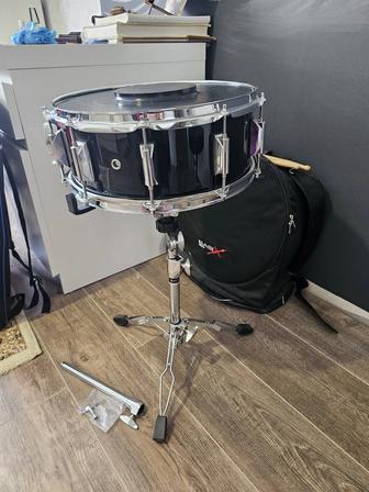 Продам набор малого барабана Gewa Snare Drum DC Starter Set PS801190.