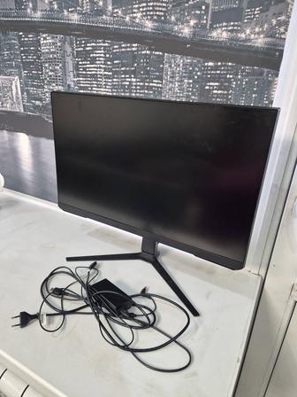 Продам треснутый монитор