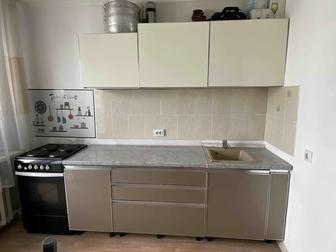 Продам кухонный гарнитур б/у в хорошем состоянии недорого