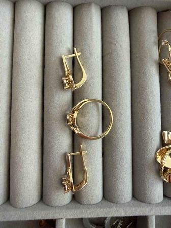 Продам золотой комплект