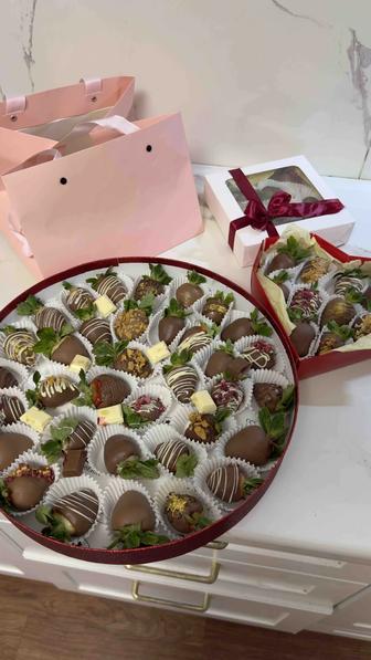 клубника в шоколаде