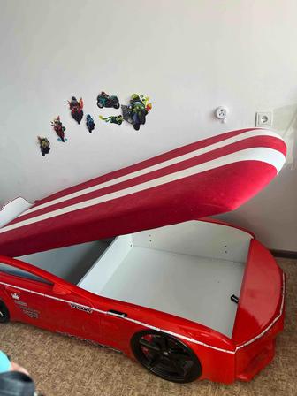 Продам кровать-машину