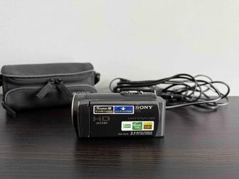 Видеокамера Sony HDR - CX110