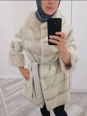 Продам шубу настоящую