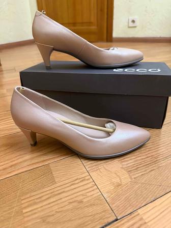 Ecco туфли на каблуке женские лодочки