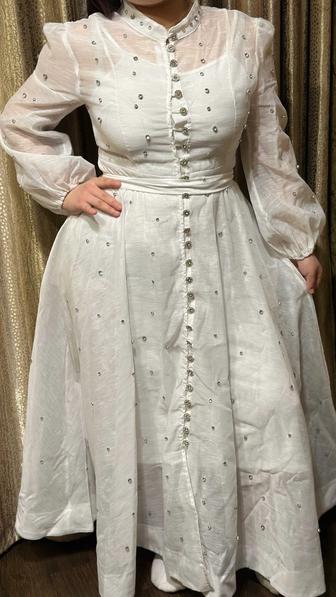 Продается платье