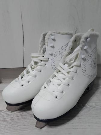 Женские коньки