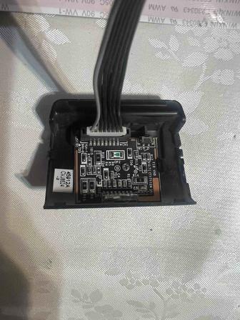 Ик-приемник и кнопка включения Samsung BN96-45912A