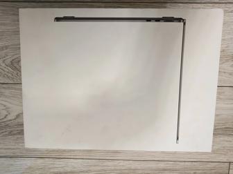 MacBook Air 13 M3 8/512