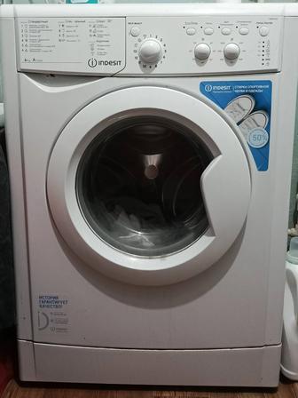 Стиральная машинка автомат INDESIT