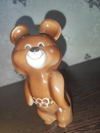 Олимпийский мишка СССР 1980