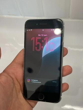 iPhone SE 2020 128Gb