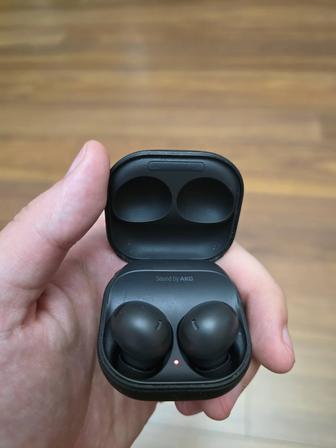 Продаю наушники Galaxy buds 2 pro