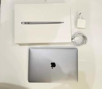 MacBook Air 13 M1 2020