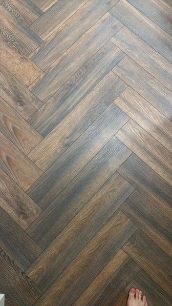 Продам Ламинат Kronotex, 6008 Дуб Эльда, Herringbone, 10 мм-33 класс