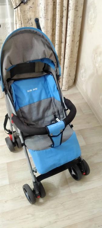 Продаю коляску трость