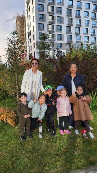 Оказываю услуги Baby - Sitter, English Tutor and Nanny at home, на дому.