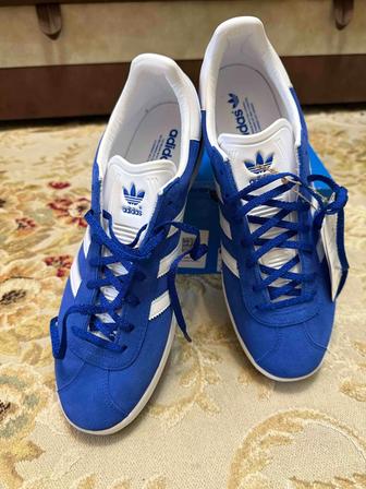 Adidas Gazelle новые, оригинал, большой размер 46.