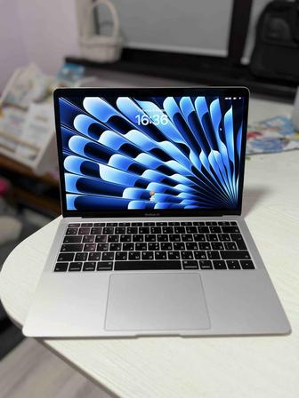 MacBook Air 2019