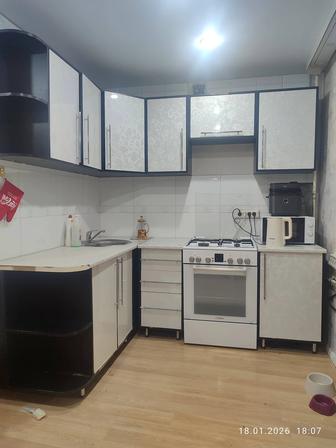 Продам кухню