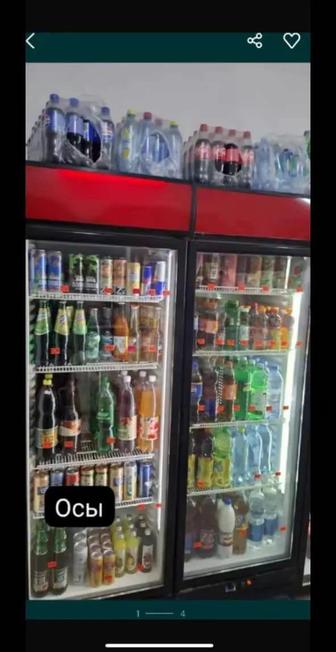 Холодильник витринный