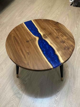 Журнальный столик