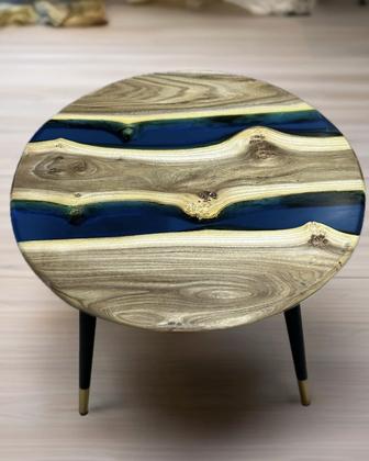 Журнальный столик