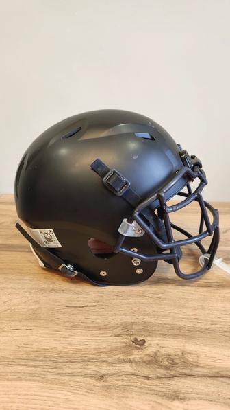 б/у шлем для американского футбола SCHUTT