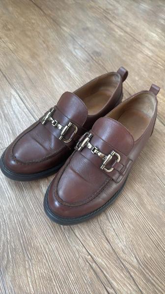 Лоферы женские 38р