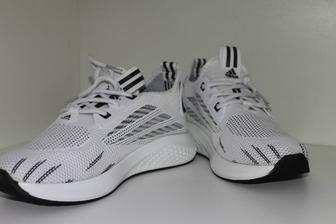 Новые мужские кроссовки Adidas