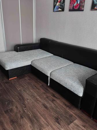 Продам большой диван