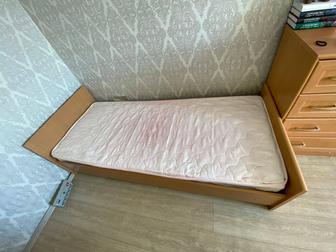 Продам 2 кровати подростковые