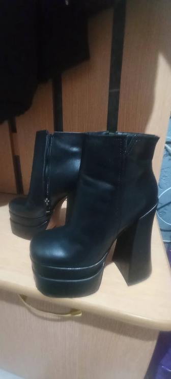 Продам Ботильены