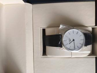 Продам женские швейцарские часы Longines