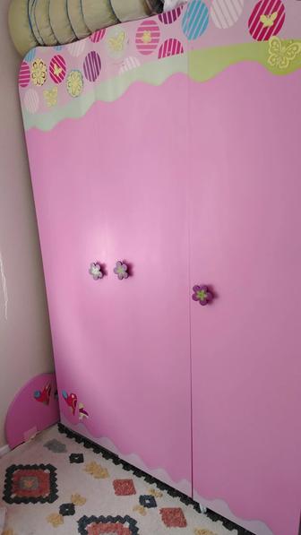 Отдам даром детский гарнитур, возможен. символический обмен