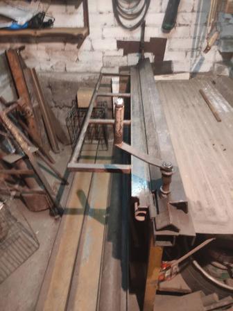 Листогибочный станок