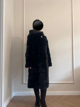 Норковая шуба черный бриллиант