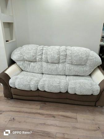 Перетяжка мягкой мебели