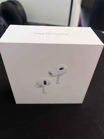 Наушники Apple AirPods Pro 2nd generation белый
