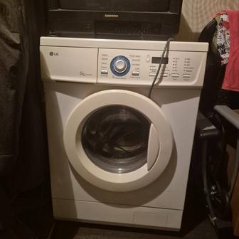 Отдам даром стиральную машину