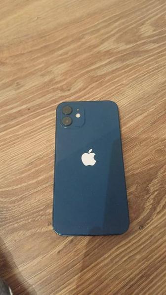 Продам iPhone 12