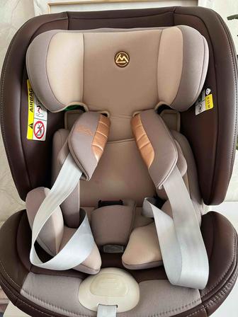 Продам новое детское авто кресло с подогревом