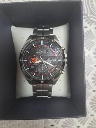 Продам часы кварцевые CASIO Edifice EFR-556DB-1AVUEF-Black сталь