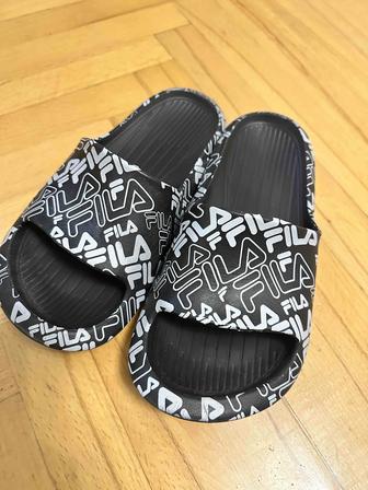 Шлепанцы Fila 37-38 р