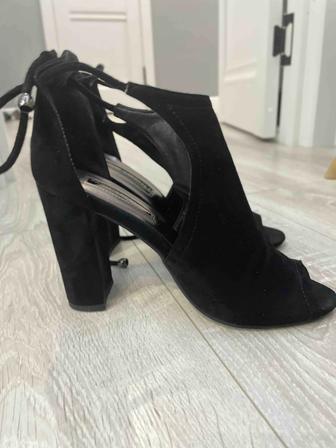 Продам туфли