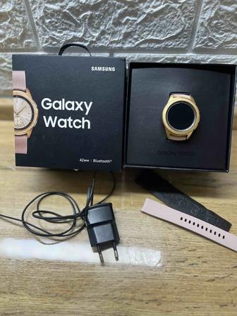 Смарт-часы Galaxy Watch Galileo (42mm) SM-R810NZDASKZ Rose Gold