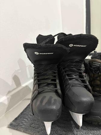 Продам коньки nordway200 состояние идеальное