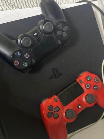 Продам PlayStation 4!