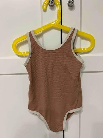 купальник hm и шапочка arena