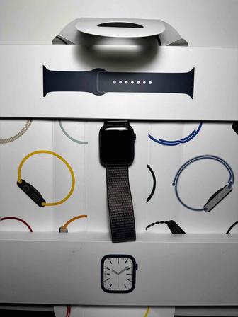 Apple Watch серия 7 45mm